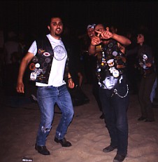Giuseppe al Wild Boars in spiaggia
